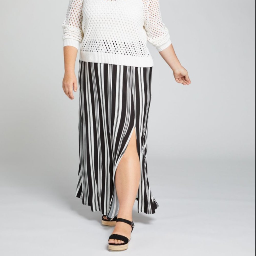 NWT - Lane Bryant - Black White Stripe Slit Skirt